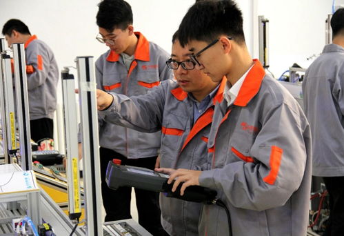 人工智能技术服务 驱动应用落地的核心引擎